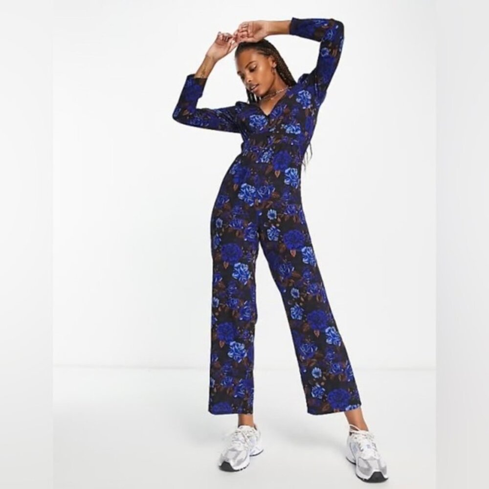 Size Medium Monki Women’s Floral Print Jumpsuit Blue Brown V-Neck